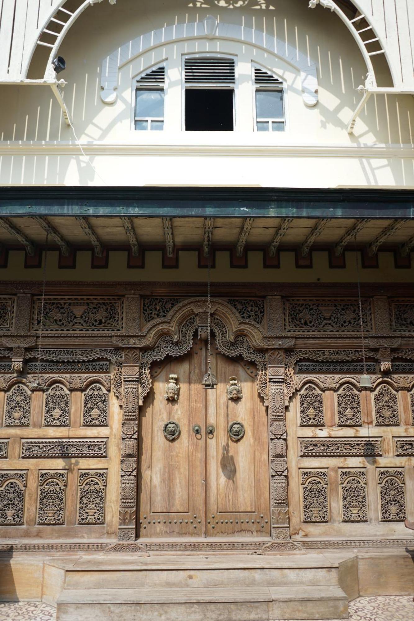 Rumah Pesik Art & Heritage Hotel Gondowulung Ngoại thất bức ảnh