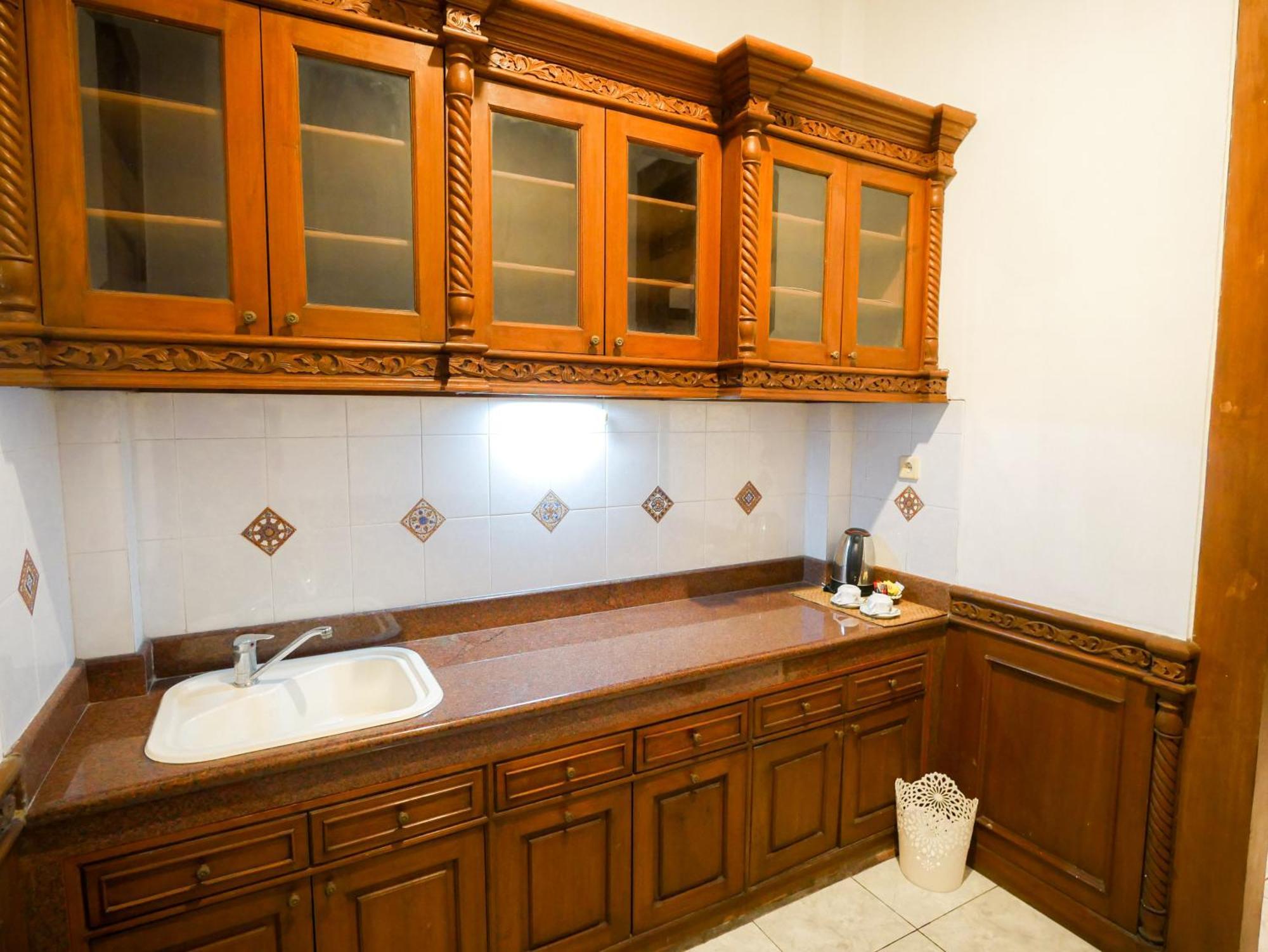Rumah Pesik Art & Heritage Hotel Gondowulung Ngoại thất bức ảnh